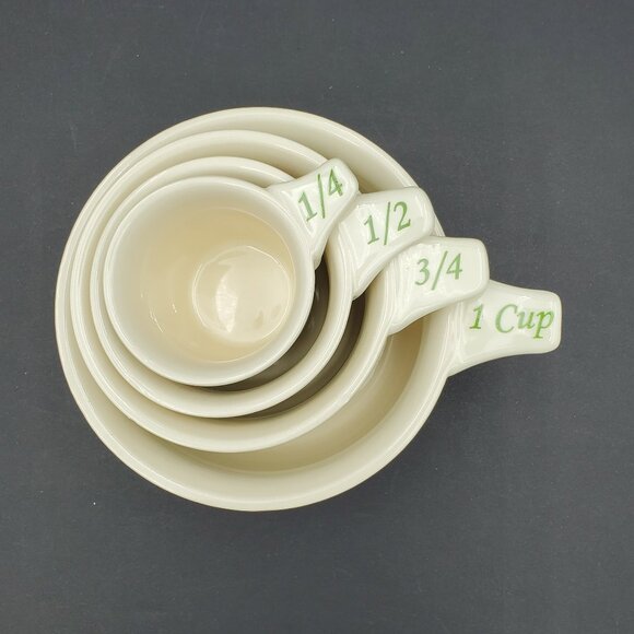 Lenox Holiday Measuring Cups Holly Berry Holly Berries Baking Cups - Picture 2 of 12